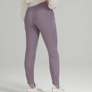 Nwt ready to rulu jogger size 5 dusky lavender